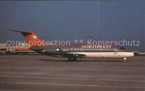 Flugzeuge Zivil Northwest McDonnell Douglas DC-9-15F N9