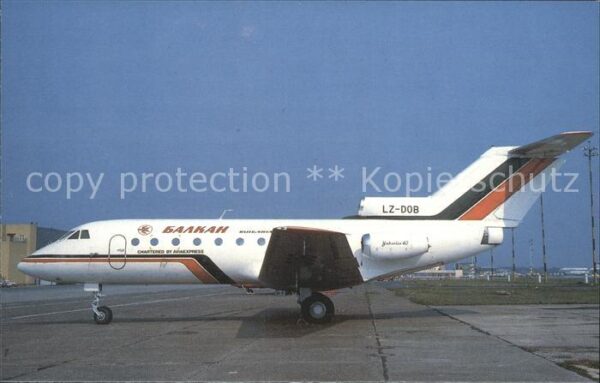 Flugzeuge Zivil AviaExpress Balkan Yak-40 LZ-DOB c/n 93