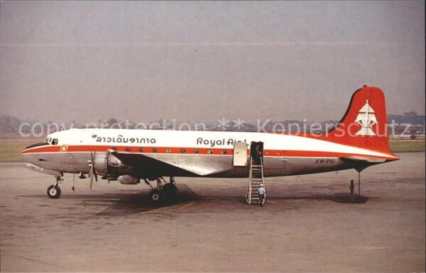 Flugzeuge Zivil Royal Air Lao McDouglas DC-4 XW-PNI