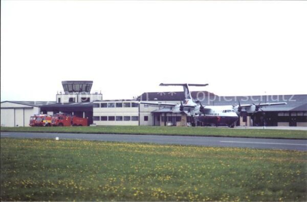 Flugzeuge Zivil Dash 7 G-BRYC Plymouth City Airport