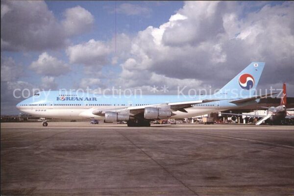 Flugzeuge Zivil Korean Air Boeing 747-2B5B HL7458 C/n 2
