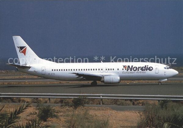 Flugzeuge Zivil NEA Nordic European Airlines Boeing 737