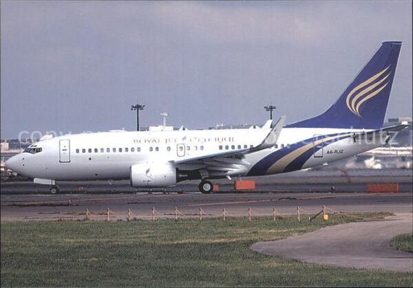 Flugzeuge Zivil Royal Jet A6-RJZ B-737-BBJ
