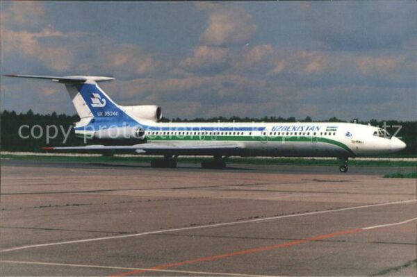 Flugzeuge Zivil Air Uzbekistan Tu-154B-2 UK-85344
