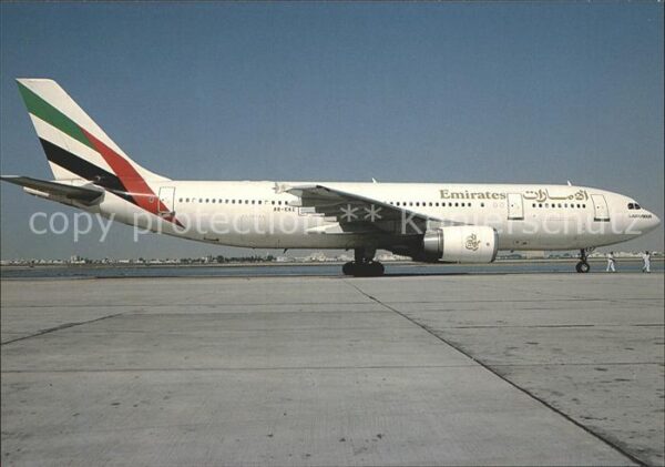 Flugzeuge Zivil Emirates Airlines Airbus 300-605R A6-EK