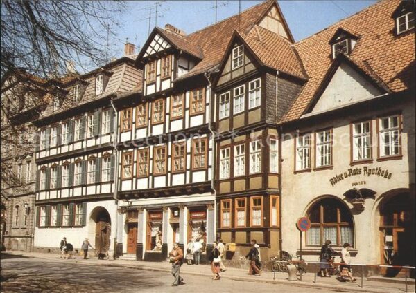 Quedlinburg Kornmarkt Adler und Rats Apotheke