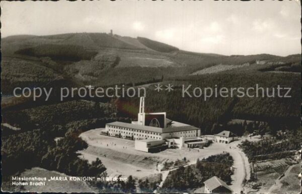 Hohe Bracht Fliegeraufnahme Missionshaus Maria Köni