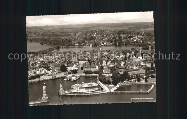 Lindau Bodensee Fliegeraufnahme Hafeneinfahrt