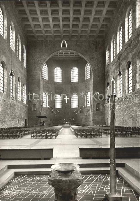 Trier Basilika mit Babtisterium