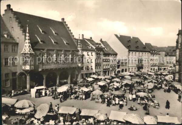 Freiburg Breisgau Münsterplatz Markttag