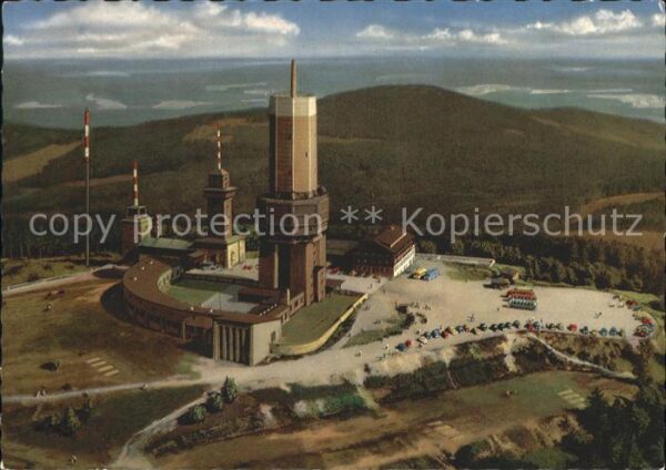 Grosser Feldberg Taunus Fernmelde UKW und Fernsehturm Fliegerau