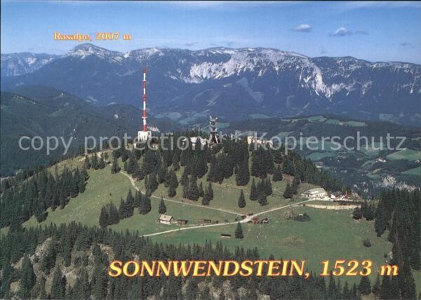 Sonnwendstein mit Pollereshaus Gedenkkapelle und Fern