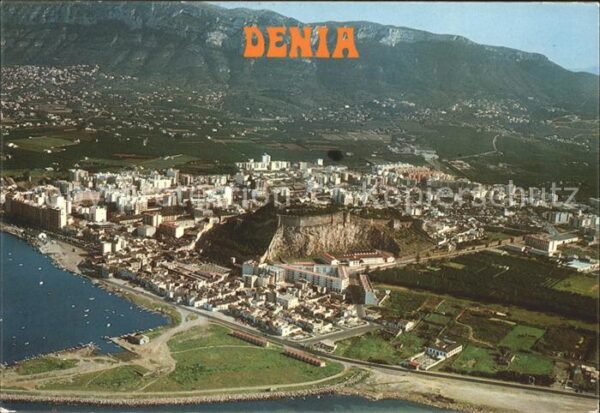 Denia Vista Aerea Pueblo y Castillo
