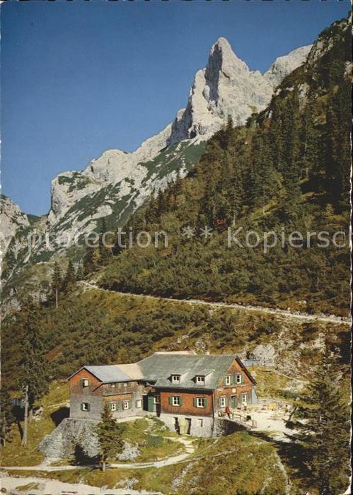 Hoellentalangerhuette mit Hupfleitenjoch und Höllentorkopf