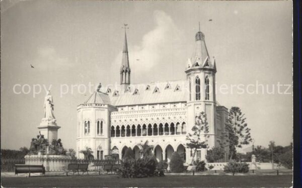 Karachi Frere Hall Museum
