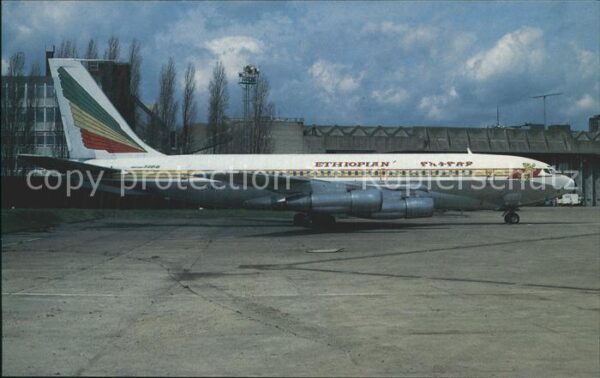Flugzeuge Zivil Ethiopian Airlines Boeing 720-024B ET-A