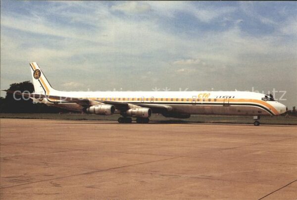 Flugzeuge Zivil Canafrica Transportes Aereos EC-DZA DC-