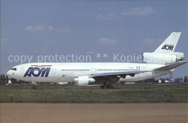 Flugzeuge Zivil Air Outre Mer McDonnell Douglas DC-10-3
