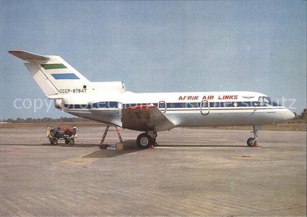 Flugzeuge Zivil Afrik Air Links YAK40 CCCP-87847 c/n 95