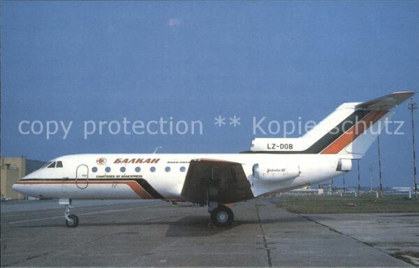 Flugzeuge Zivil Aviaexpress Balkan Yak-40 LZ-DOB c/n 93