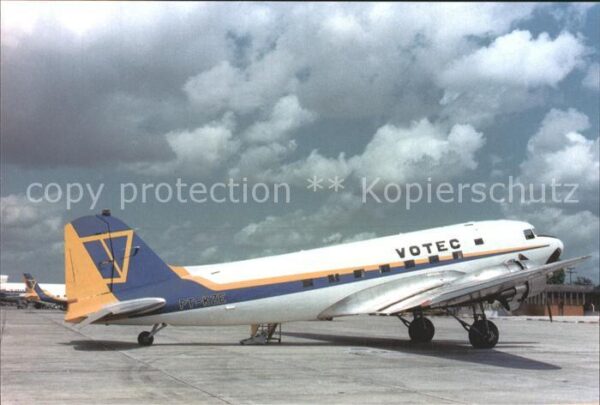 Flugzeuge Zivil Votec Douglas DC-3 PT-KZE cn 34266 C-47