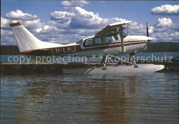 Flugzeuge Zivil Gofjeld Fly A.S. Cessna U206C Super Sky