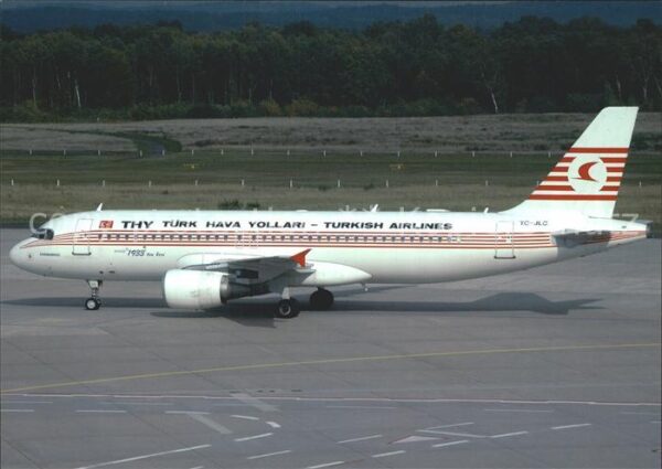 Flugzeuge Zivil Turkish Airlines Airbus 320-214 TC-JLC