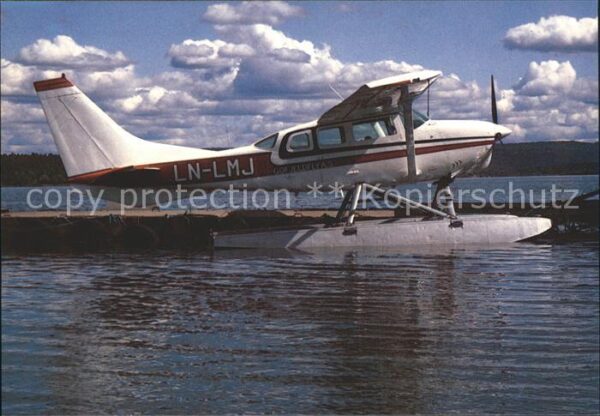 Flugzeuge Zivil Gofjeld Fly A.S. Cessna U206C Super Sky