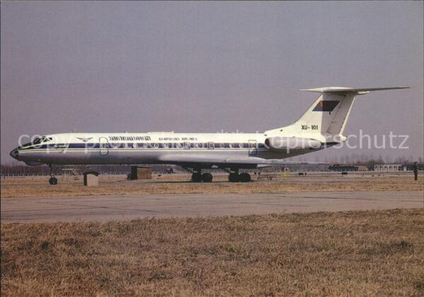 Flugzeuge Zivil Kampuchea Airlines Tupolev 134A-3 XU-10
