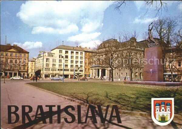 Bratislava Pressburg Pozsony Socha Vitazstva na Hviezdosloavovom nam