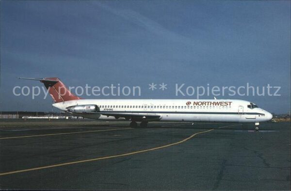 Flugzeuge Zivil Northwest Airlines McDonnell Douglas DC