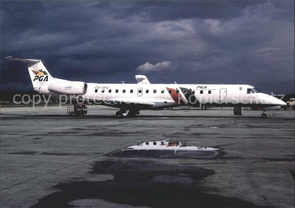 Flugzeuge Zivil Portugalia Embraer EMB-145 CS-TPJ Cn 14