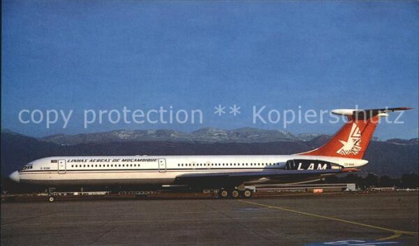 Flugzeuge Zivil Linhas Aereas de Mocambique IL-62M C9-B