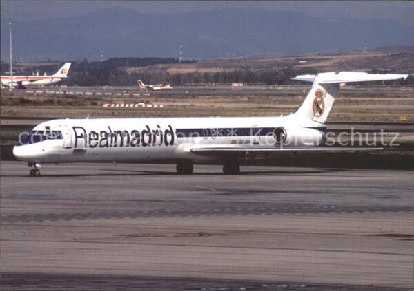 Flugzeuge Zivil Real Madrid Swiftair MD-83 EC-JQV c/n 4