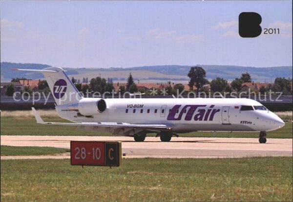 Flugzeuge Zivil UTAir Canadair RJ200 VQ-BGM