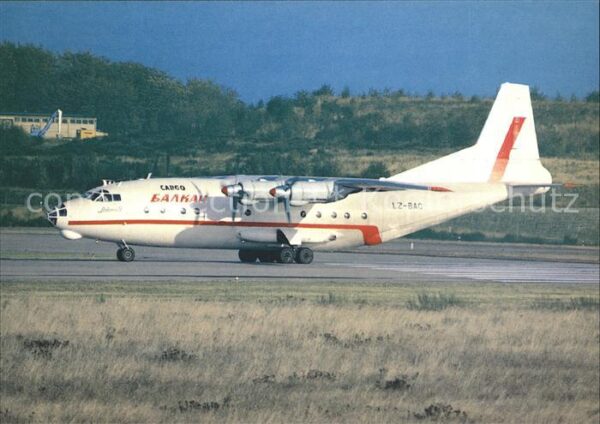 Flugzeuge Zivil Balkan Bulgarian Airlines Antonov 12 LZ