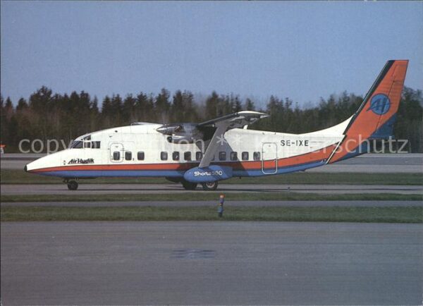 Flugzeuge Zivil Air Hudik Shorts 360 SE-IXE