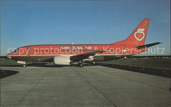 Flugzeuge Zivil New York Air Boeing 737-3T0