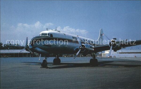 Flugzeuge Zivil Royal Air Lao Douglas DC-4 XW-TDE