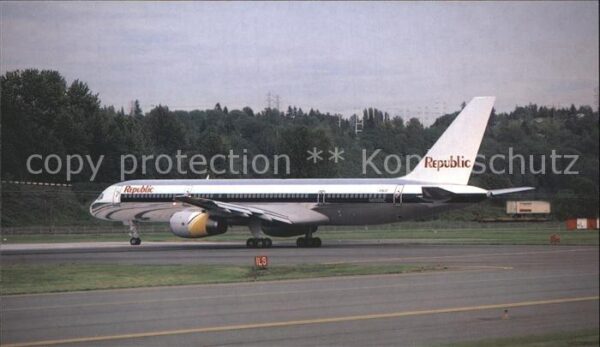 Flugzeuge Zivil Republic Airlines Boeing 757-2S7 N606RC