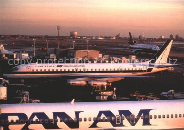 Flugzeuge Zivil LOT McDonnell Douglas DC-8-62 N8962U Cn