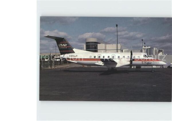 Flugzeuge Zivil USAir Express Embraer 120RT Brasilia N3