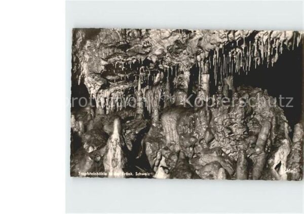 Hoehlen Caves Grottes Tropfsteinhöhle Fränkische Schweiz