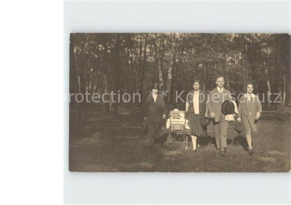 Kinderwagen Baby Familienfoto