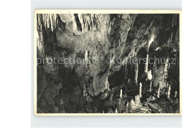 Hoehlen Caves Grottes Attendorner Tropfsteinhöhle Zentralhall