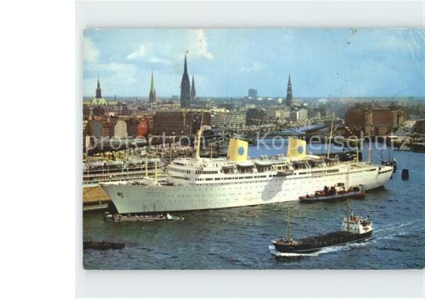 Dampfer Oceanliner Hamburg Hafen