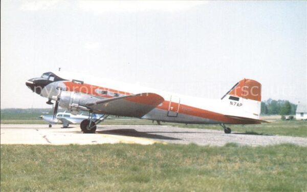 Flugzeuge Zivil Ohio University DC-3