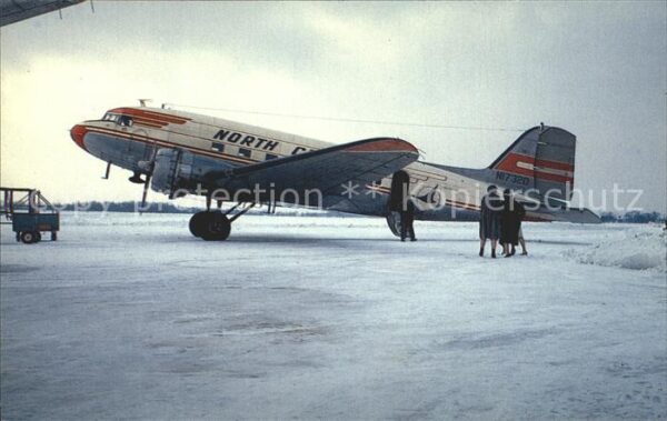 Flugzeuge Zivil North Central Airlines Douglas DC-3 N17