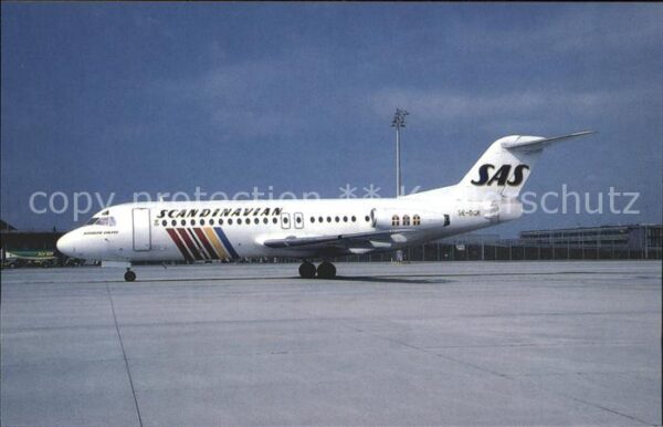 Flugzeuge Zivil SAS Scandinavian Fokker F-28 SE-DGR