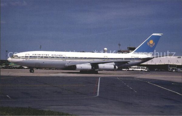 Flugzeuge Zivil Kazakstan Airlines Iljuschin IL-86 UN-8